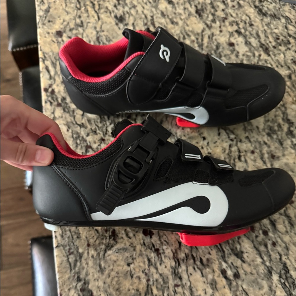 Peloton cycling shoes